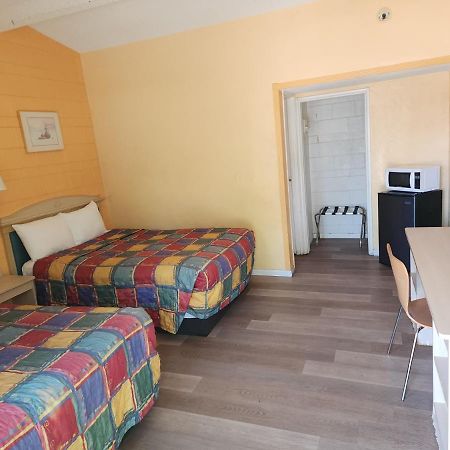 Town House Motel Lancaster Ngoại thất bức ảnh